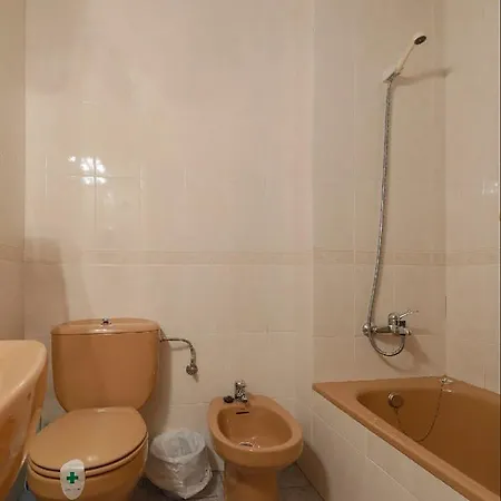 Montserrat 3* Монтсень