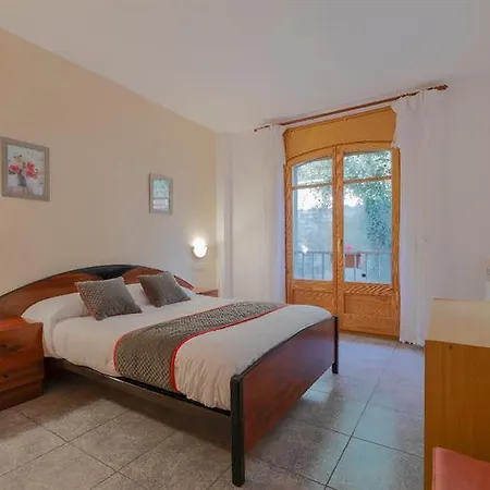 Montserrat Gasthuis 3*