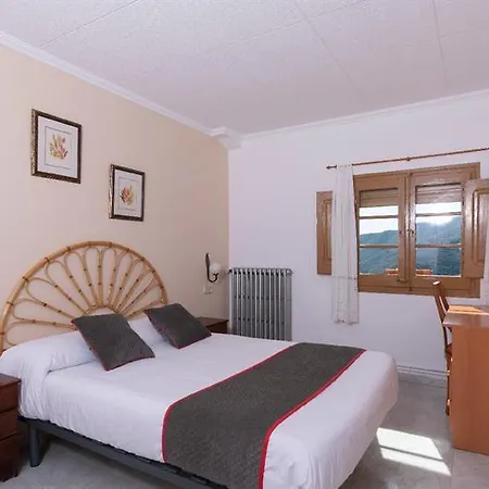 Montserrat Монтсень