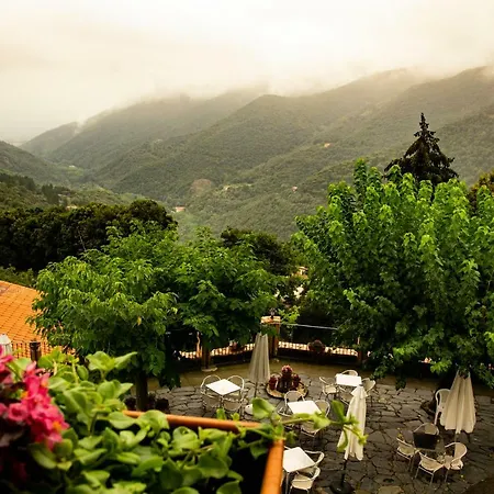 Casa de hóspedes Montserrat 3*