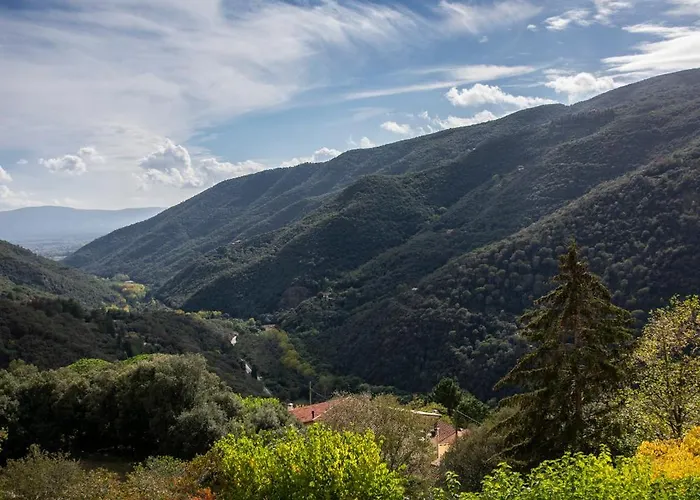 Montserrat 3* Montseny